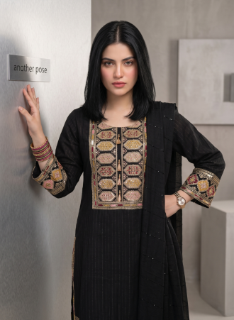 Z25 Women Dhanak (Standard Size)