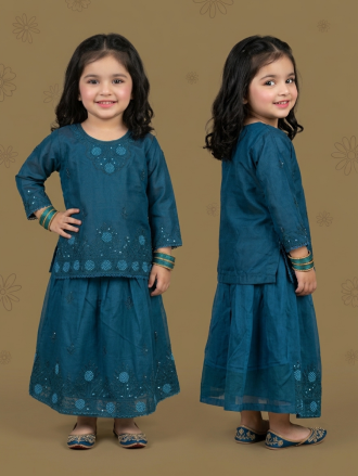 M04 Kids Organza