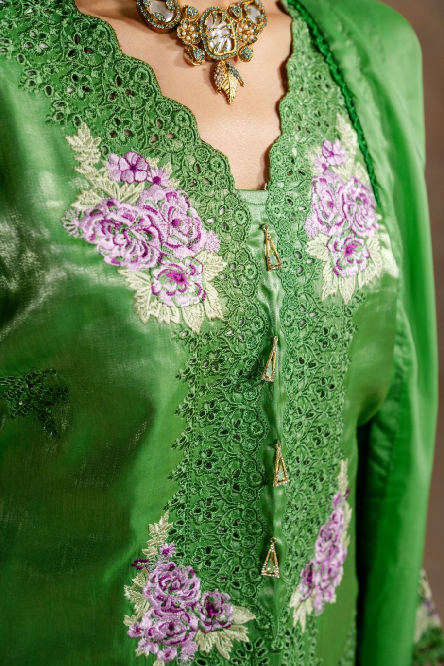 Zarlish Women Shesha Slik