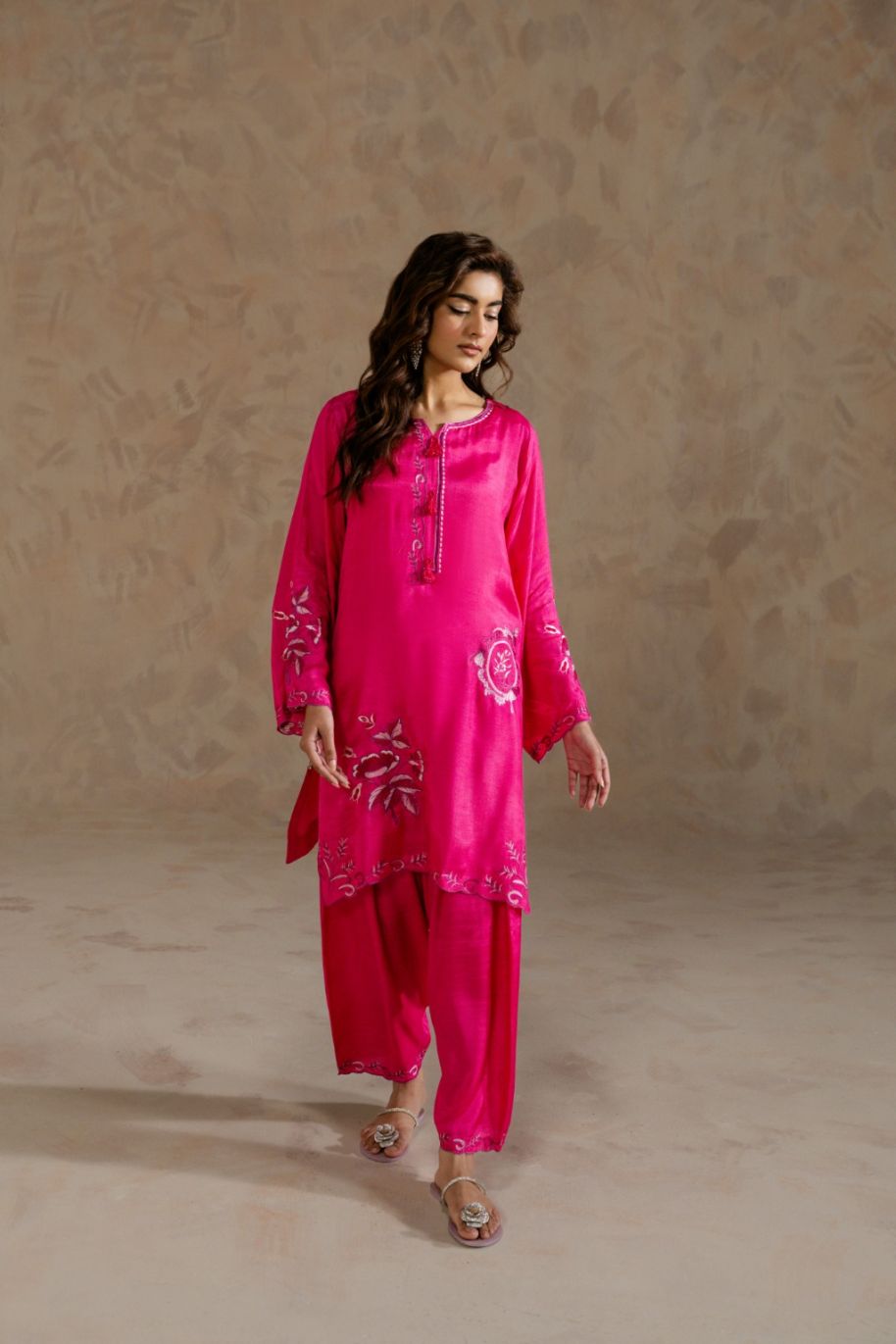 NURA Women Raw Silk