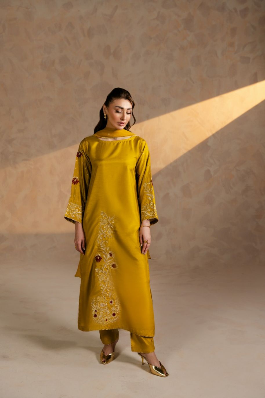 Divine Women Raw Silk