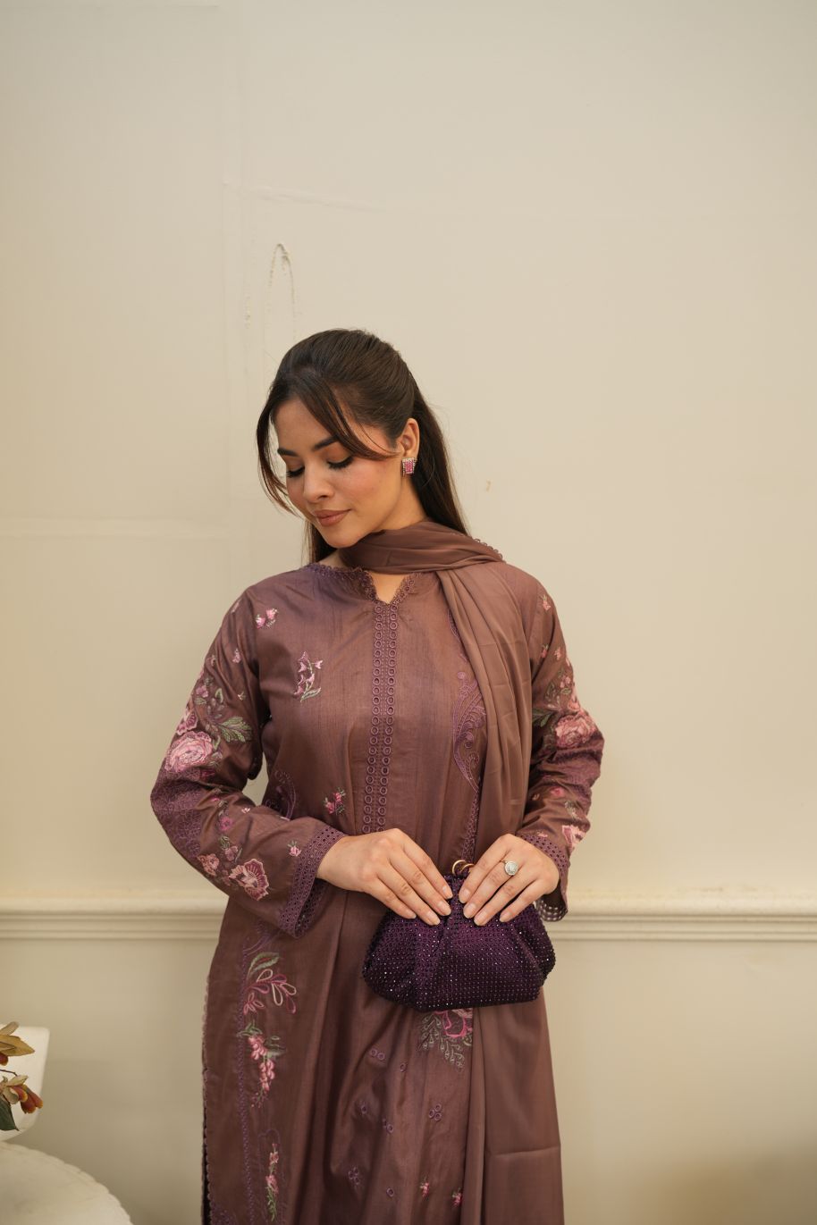 Anjas Women Raw Silk