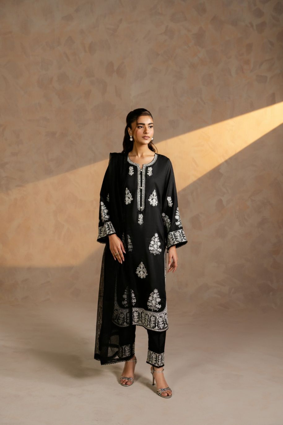 Reya Women Khaddi Net