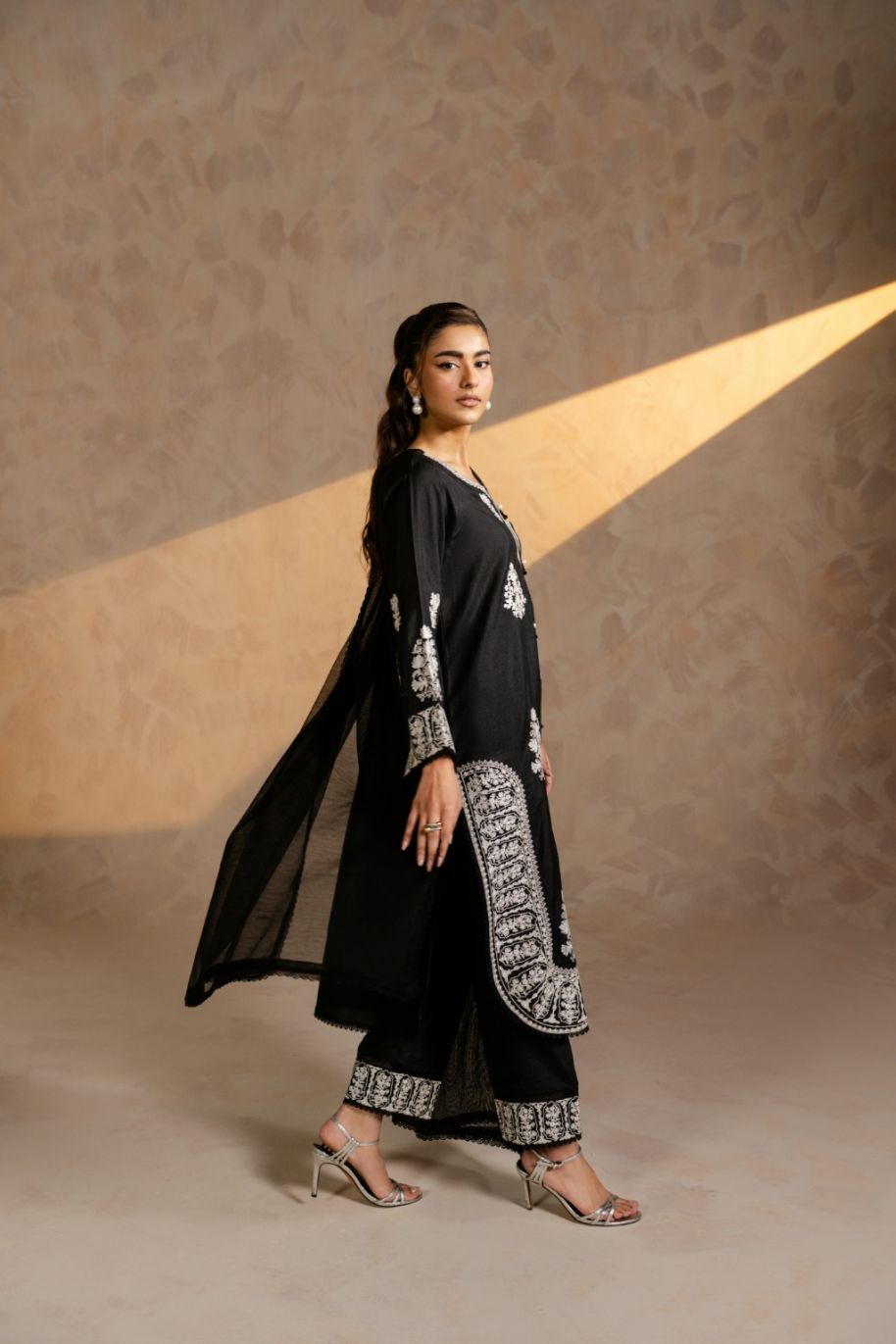 Reya Women Khaddi Net