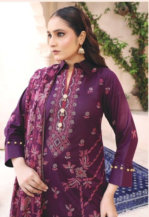 Rangoon Exclusive karandi Women Karandi