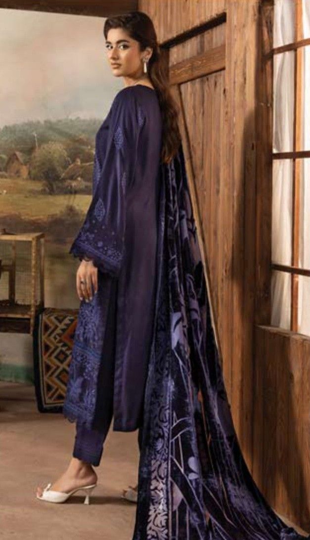 Dastaan by riaz arts Women Leather