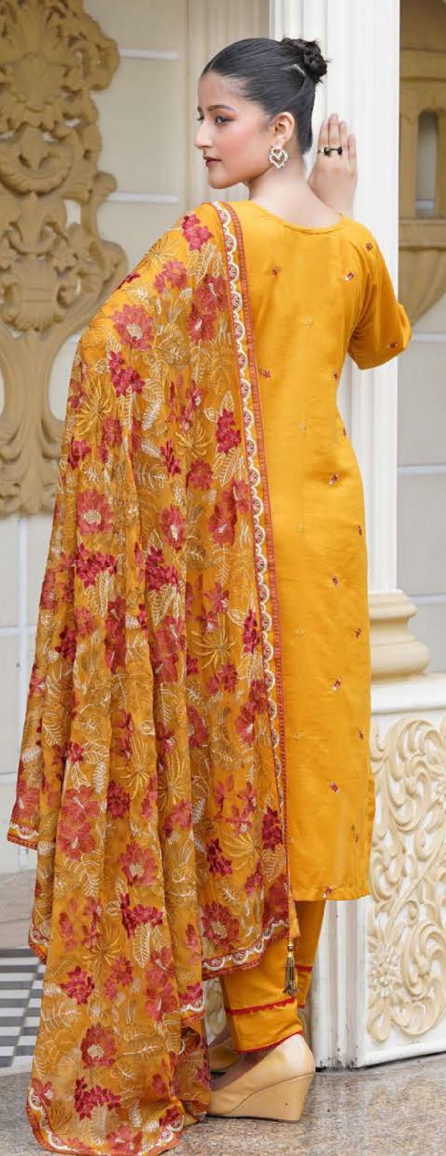 7Rangoon Exclusive karandi Women Karandi