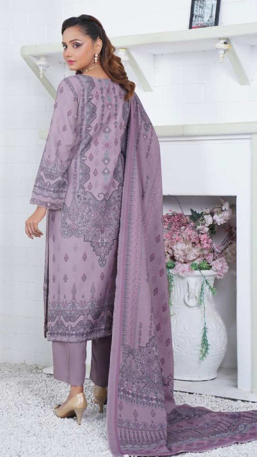 Chandni Gulzar Exlclusive Dhank Women Dhanak