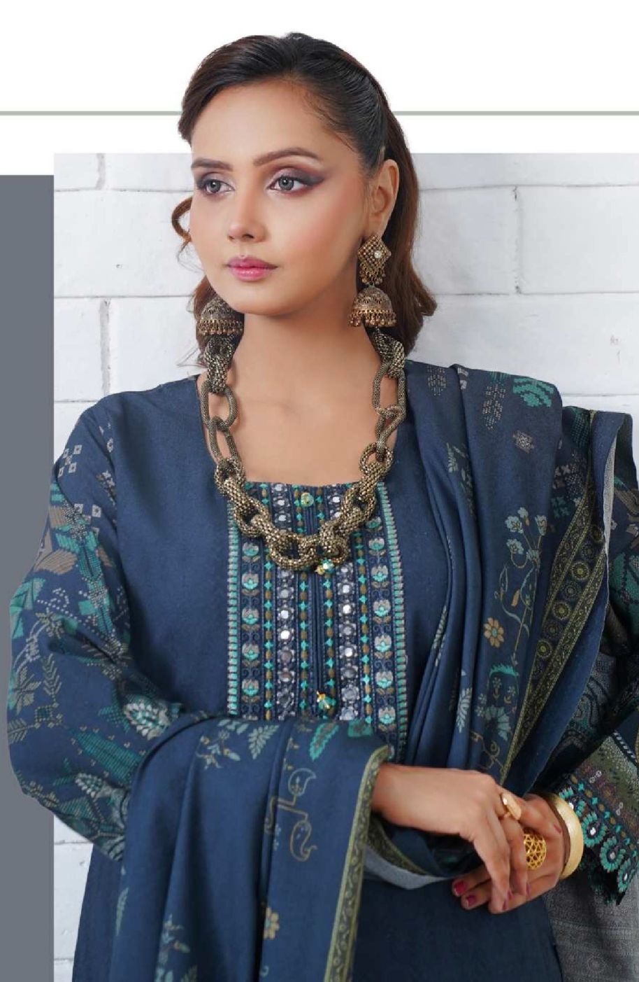 Chandni Gulzar Exlclusive Dhank Women Dhanak