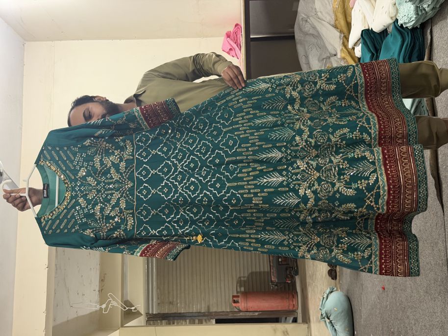 NF0030 Women Krinkle