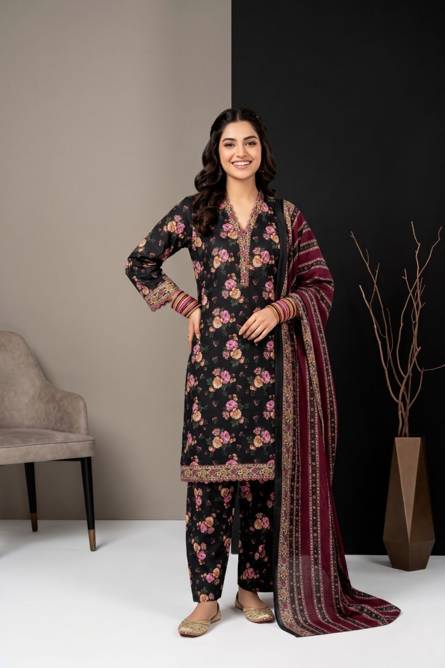 H002 Women Lawn