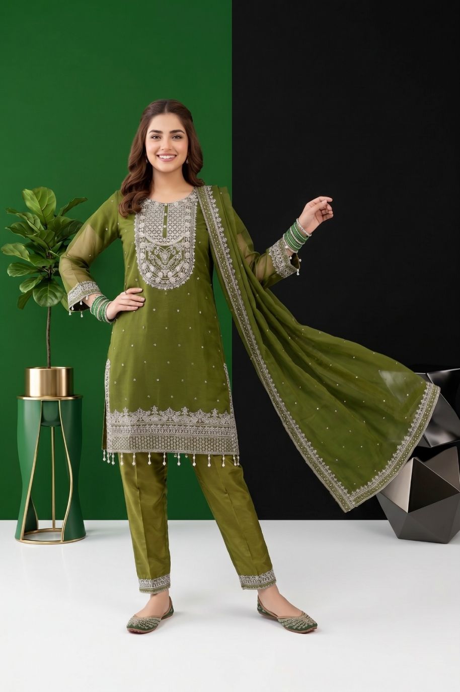 W001 Women Chiffon
