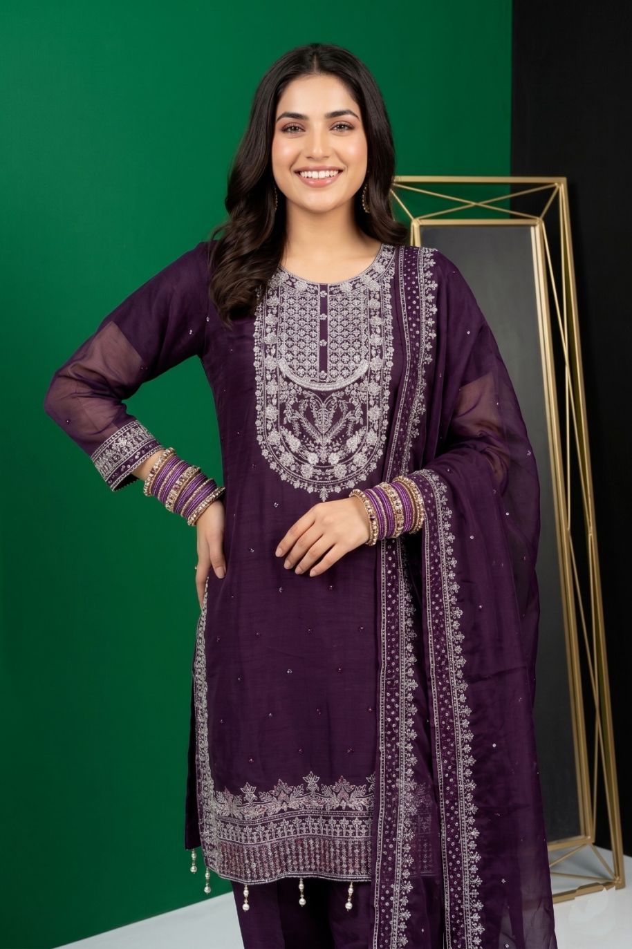 W001 Women Chiffon