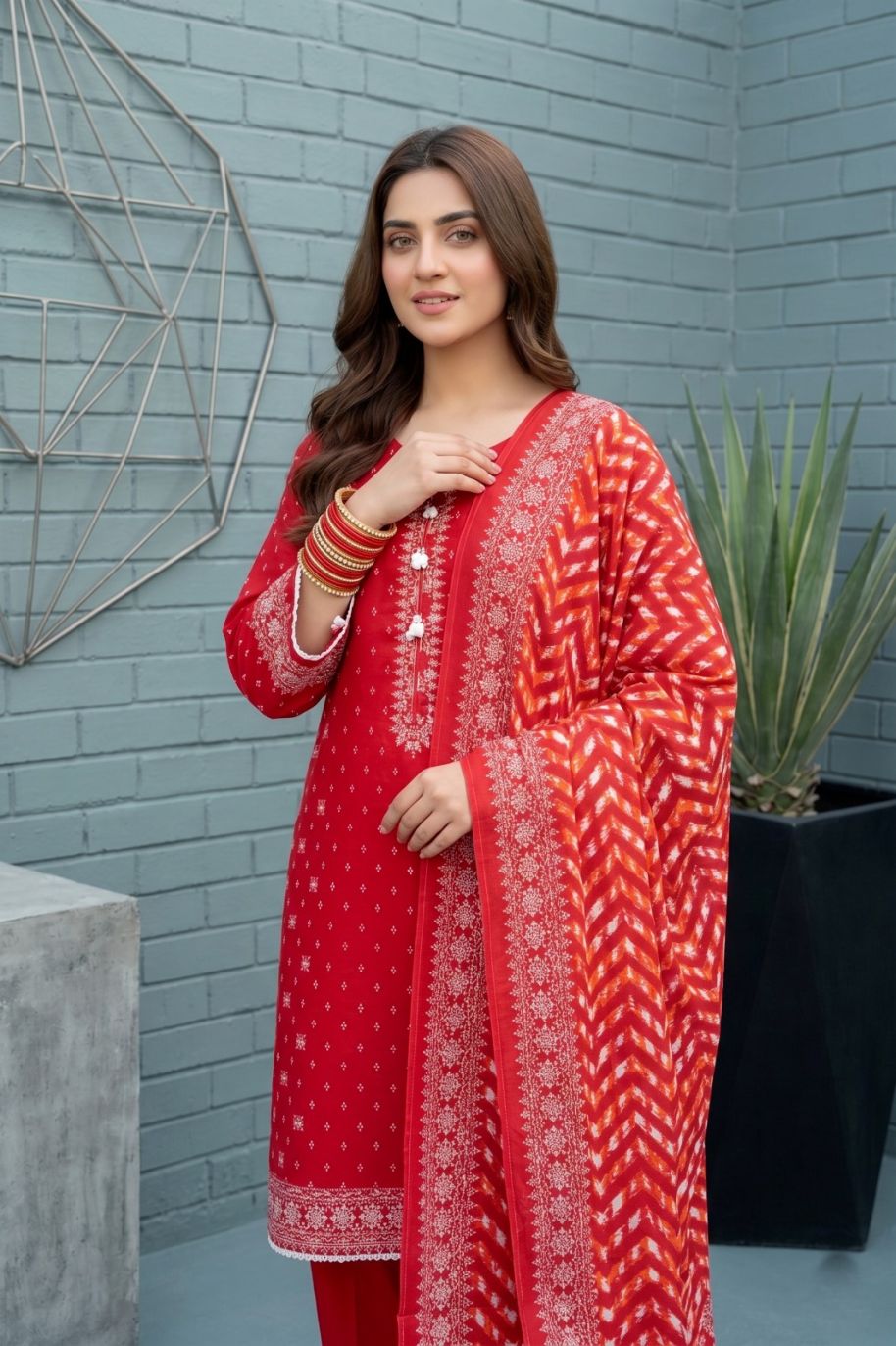 W019 Women Lawn