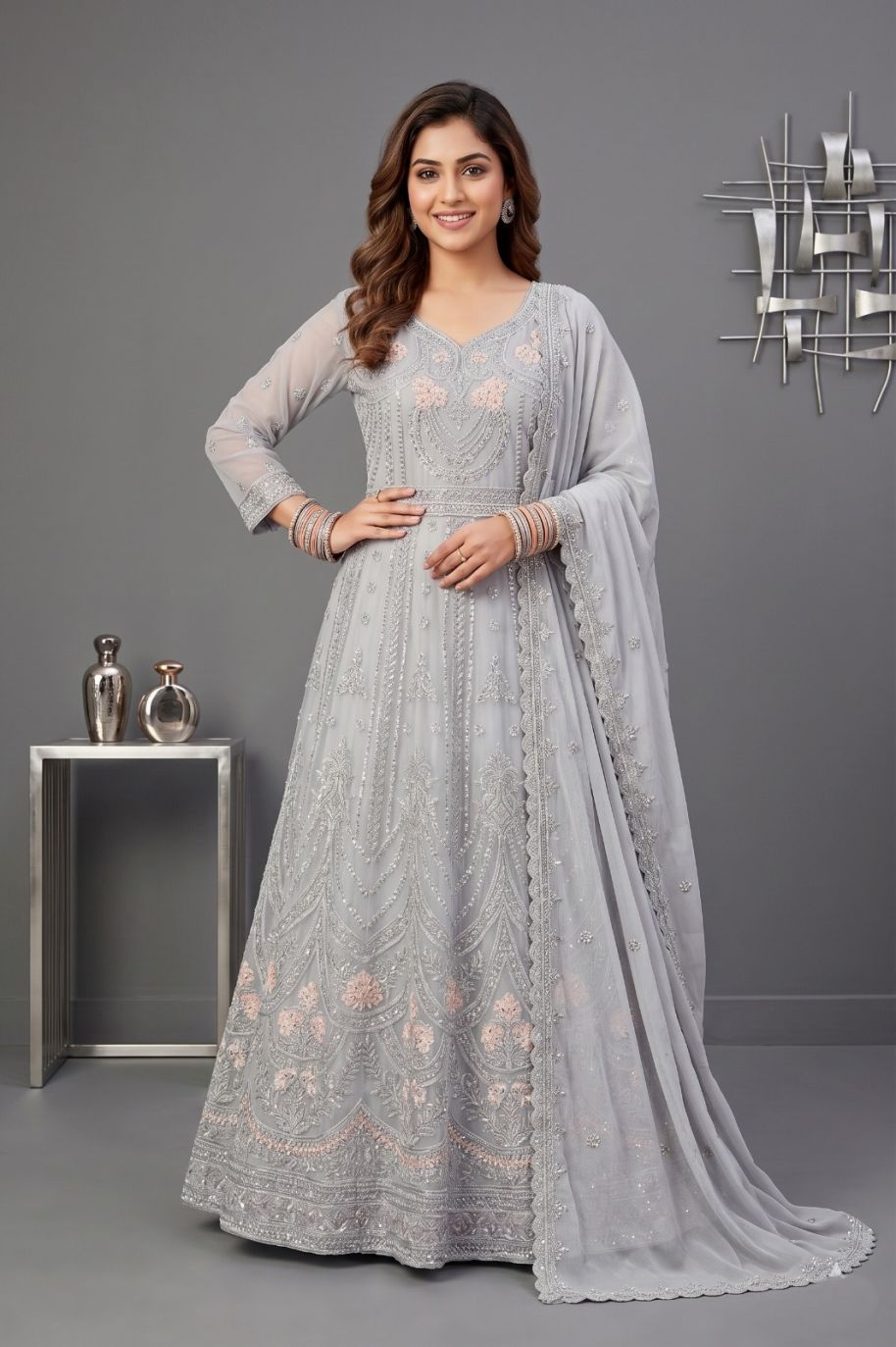 W018 Women Chiffon