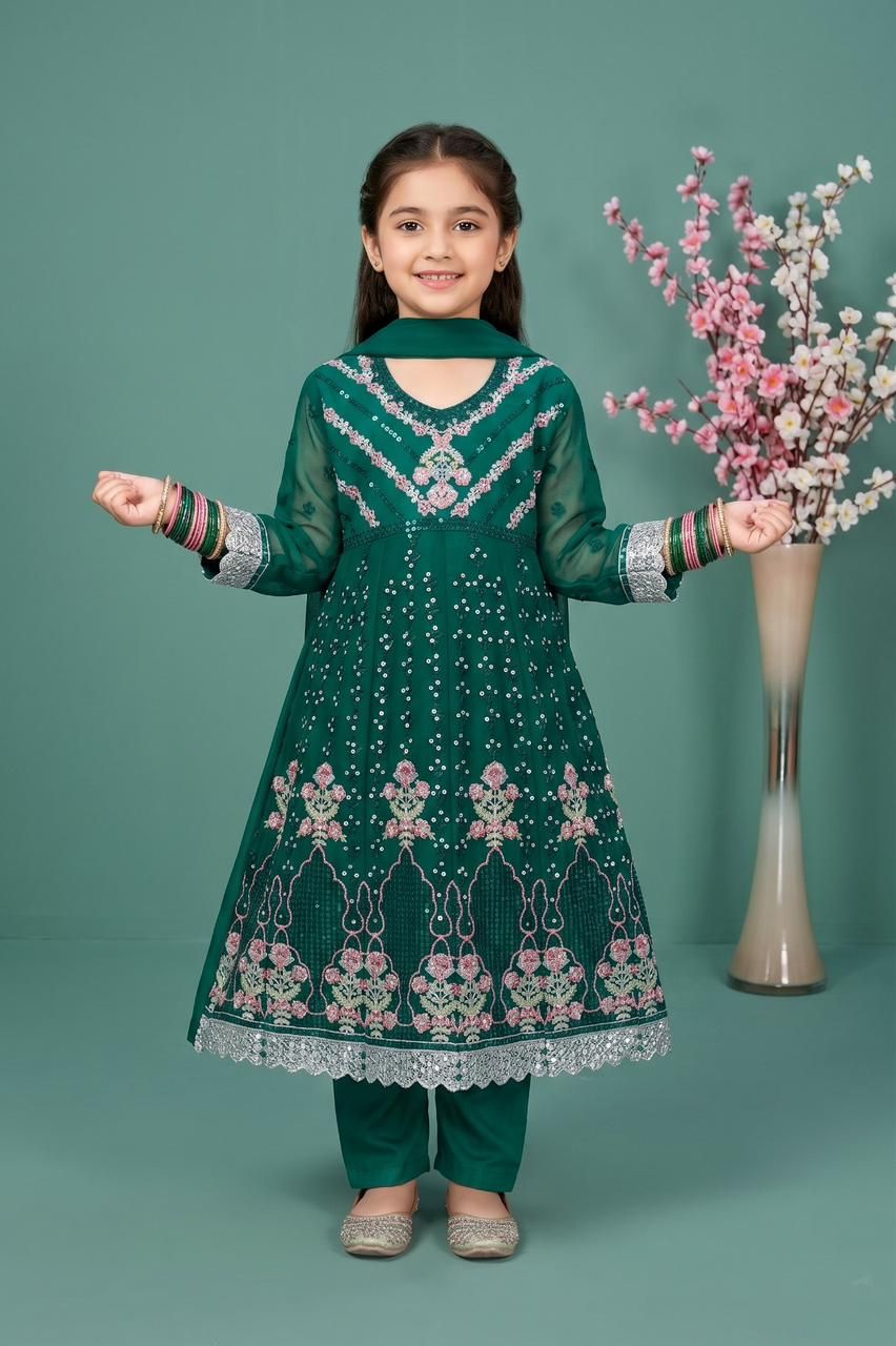 W020 Women Chiffon