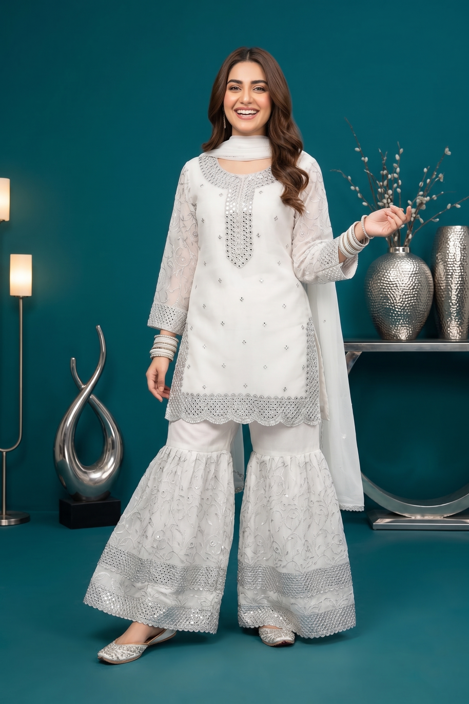 W013 Women Chiffon