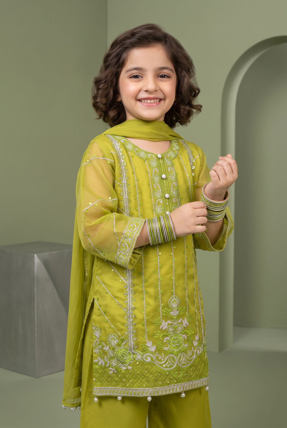 1022 Kids Organza