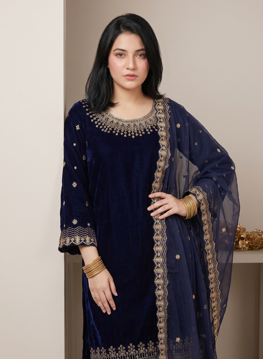 W3050 Women Velvet 