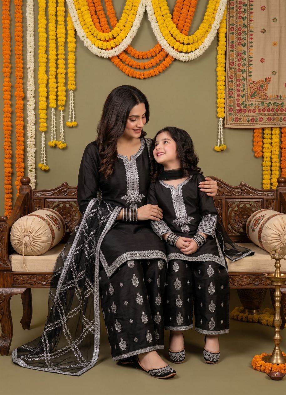 Mother & Daughter